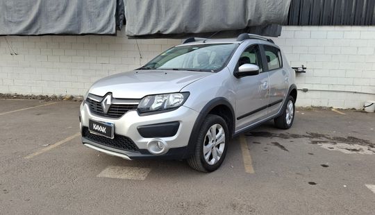 Renault • Sandero Stepway