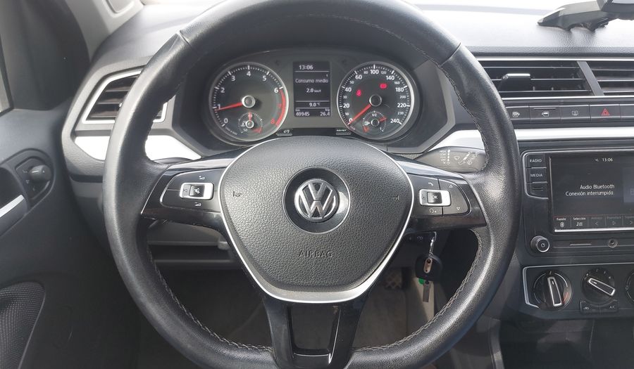 Volkswagen Gol 1.6 HIGHLINE Hatchback 2021