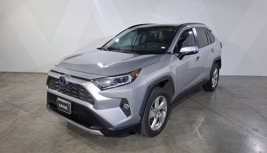 Toyota • RAV4