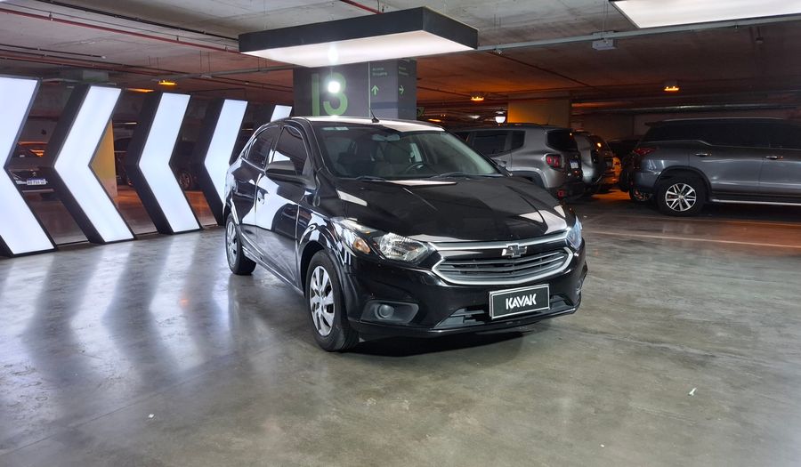 Chevrolet Onix 1.4 LT Hatchback 2016