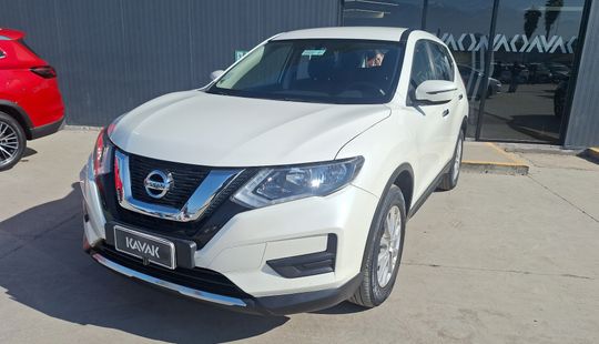 Nissan • X-Trail