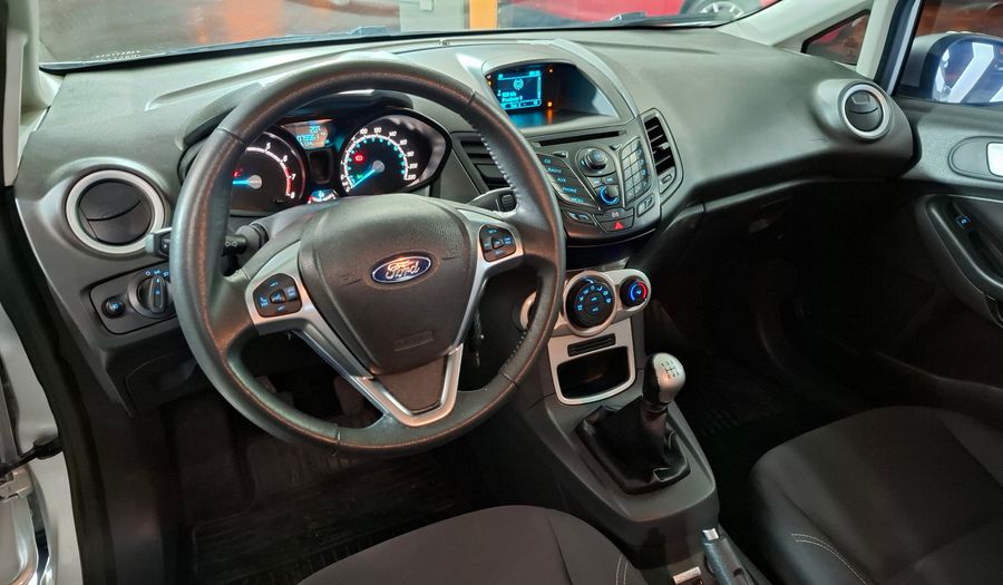 Ford Fiesta Kinetic Design 1.6 SE Hatchback 2017