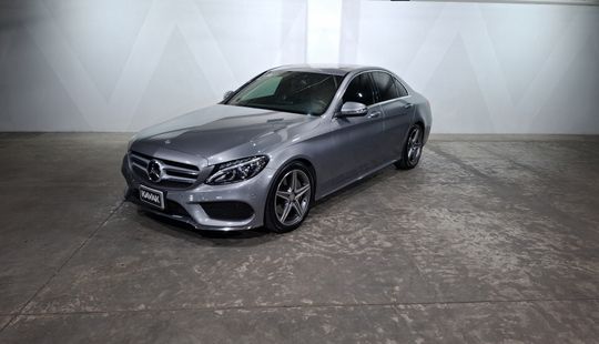 Mercedes Benz • Clase C