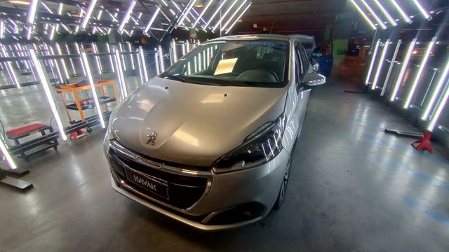 Peugeot 208 1.6 ALLURE