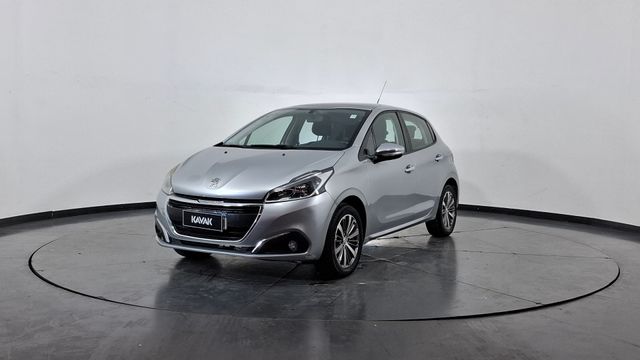Peugeot 208 1.6 ALLURE