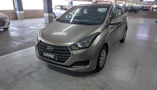Hyundai • HB20