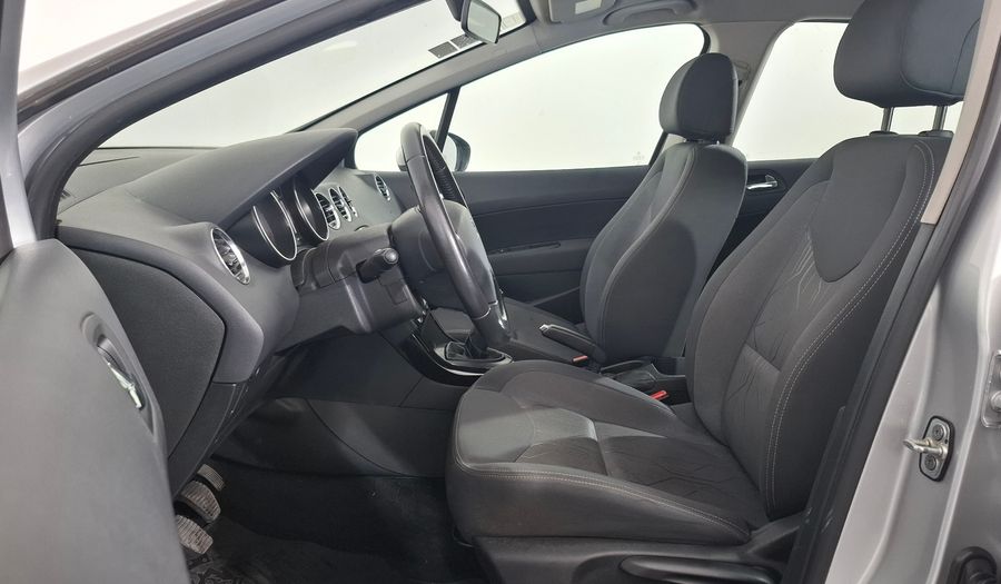 Peugeot 308 1.6 ACTIVE Hatchback 2018