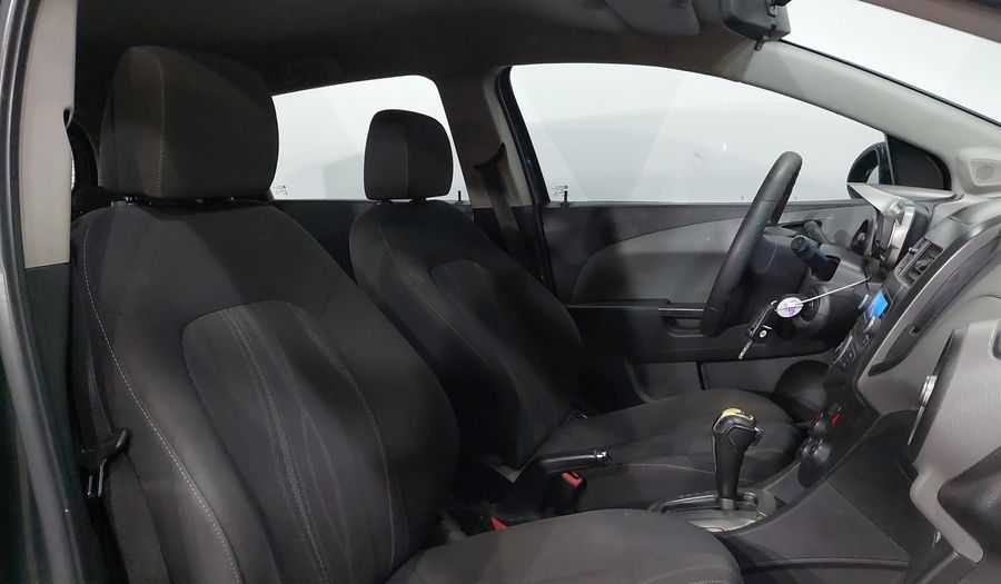 Chevrolet Sonic 1.6 AT K LT Hatchback 2016