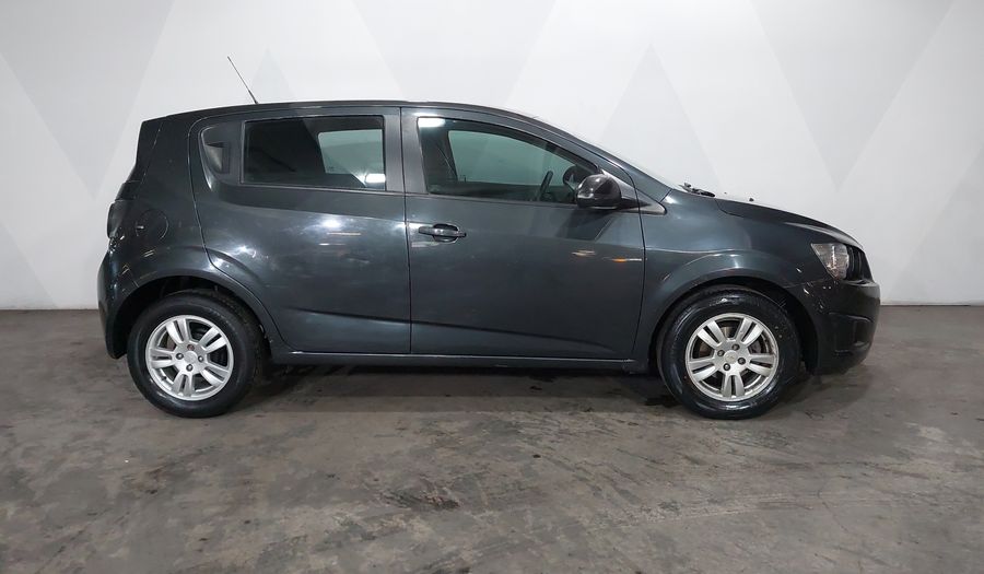 Chevrolet Sonic 1.6 AT K LT Hatchback 2016