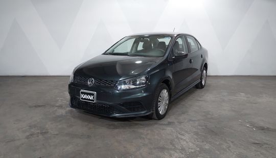 Volkswagen • Vento