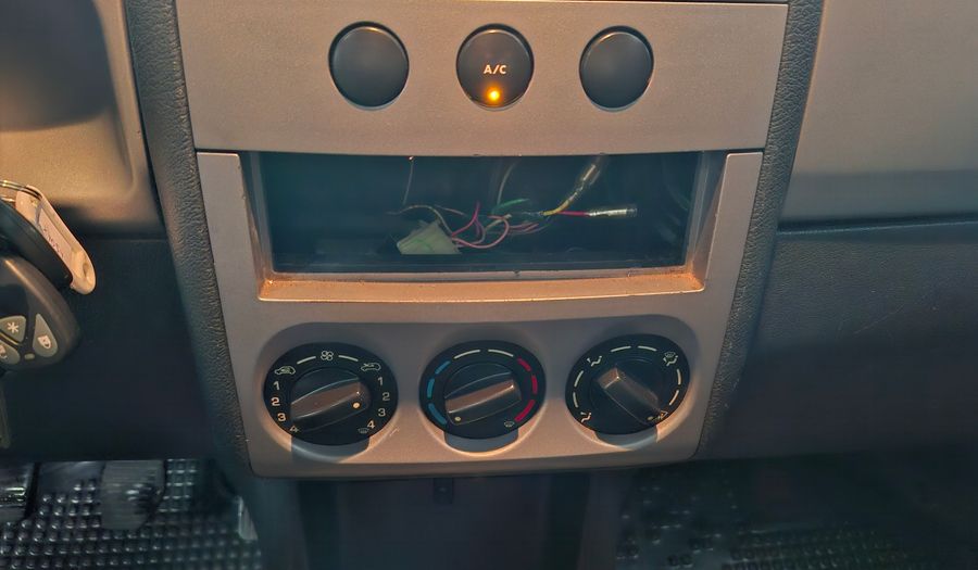 Peugeot Partner FURGON 1.4 N PLC CONFORT Van 2012