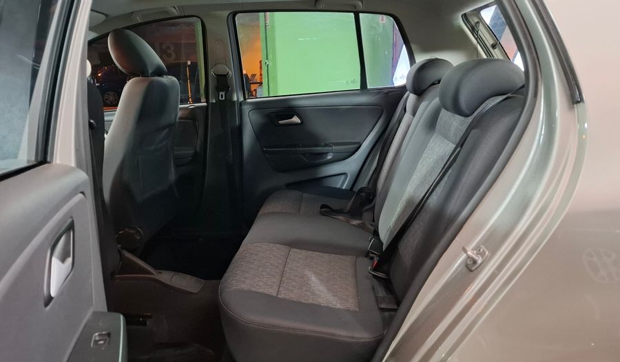 Volkswagen Fox 1.6 HIGHLINE Hatchback 2014