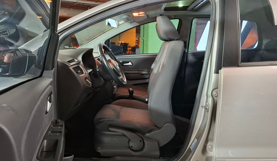 Volkswagen Fox 1.6 HIGHLINE Hatchback 2014