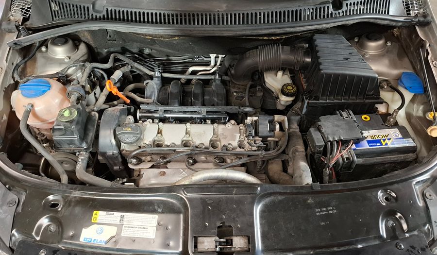 Volkswagen Fox 1.6 HIGHLINE Hatchback 2014