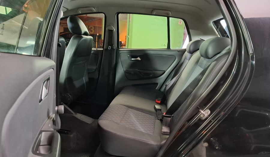 Volkswagen Fox 1.6 COMFORTLINE Hatchback 2013