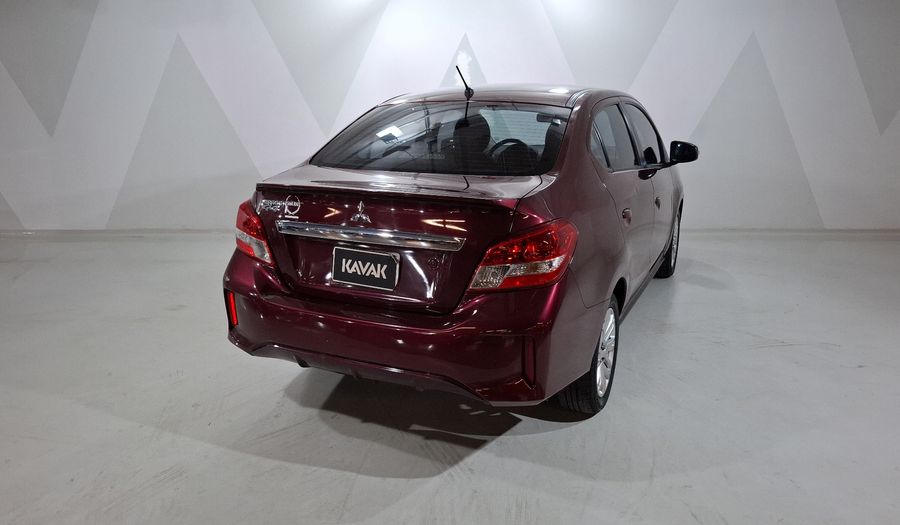 Mitsubishi Mirage 1.2 GLS Sedan 2021