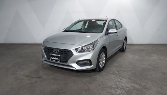 Hyundai • Accent