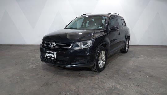 Volkswagen • Tiguan