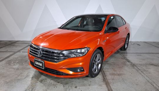 Volkswagen • Jetta