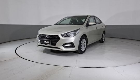 Hyundai • Accent