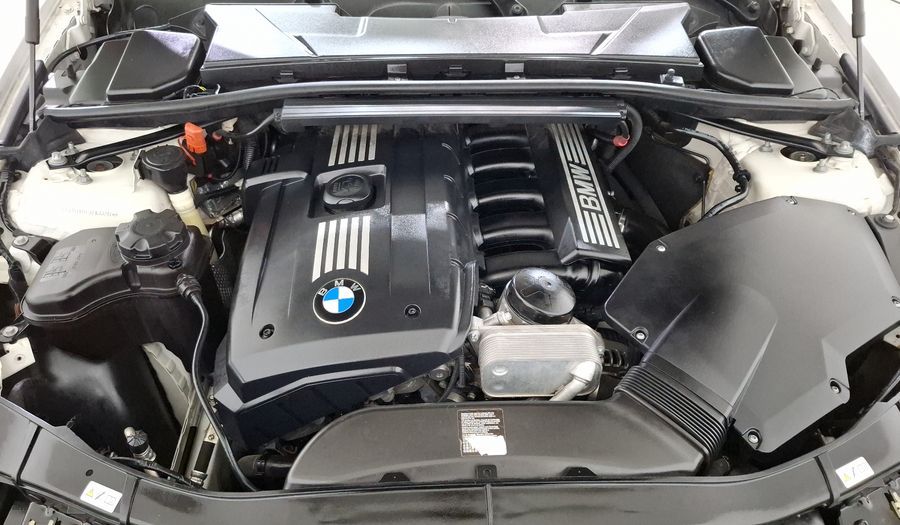 Bmw Serie 3 2.5 325IA EDITION EXCLUSIVE NAVI AT Sedan 2012