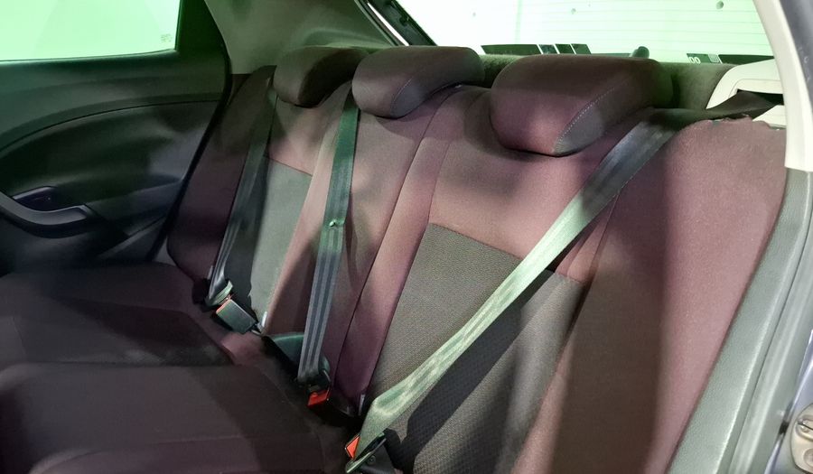 Seat Ibiza 1.6 STYLE MT FULL LINK Hatchback 2016