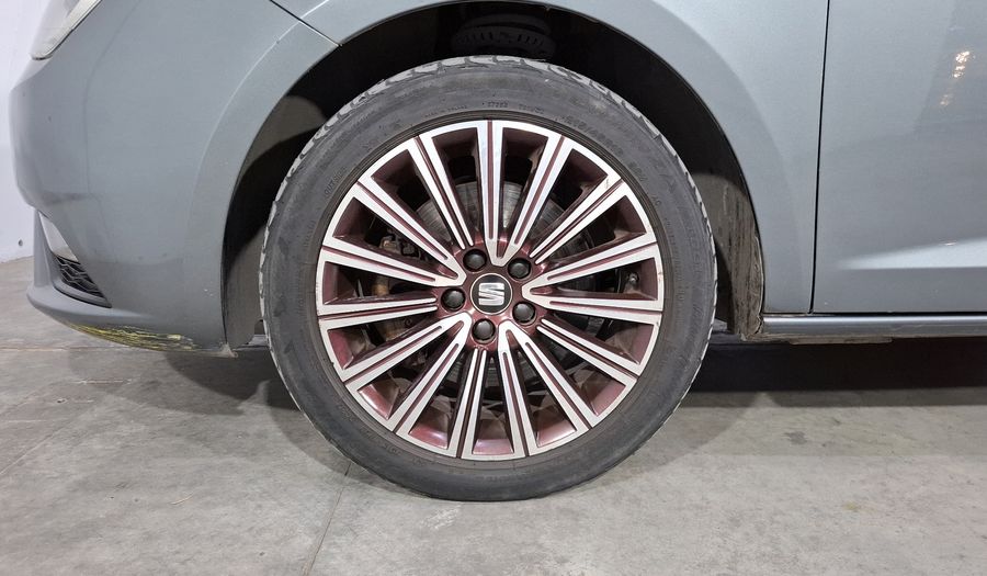 Seat Ibiza 1.6 STYLE MT FULL LINK Hatchback 2016