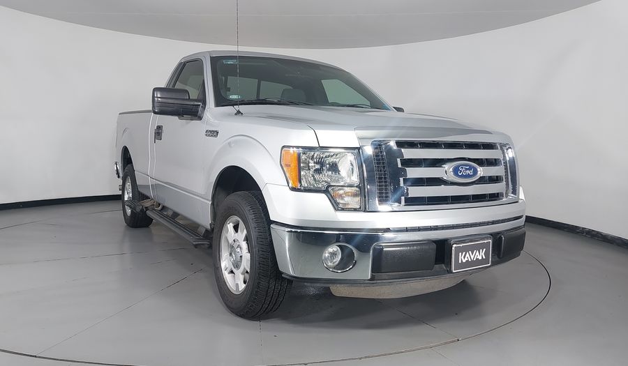 Ford Lobo 5.0 LOBO REGULAR CAB 4X2 TA Pickup 2011