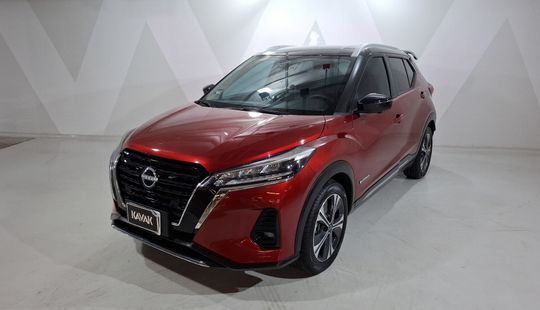 Nissan • Kicks Play