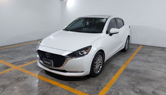 Mazda • Mazda 2