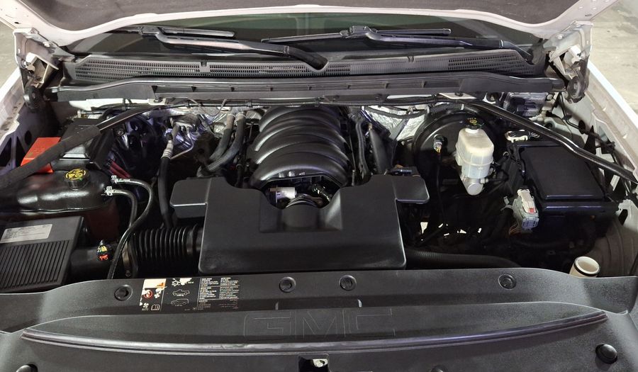 Gmc Sierra 6.2 DENALI E AT 4WD Pickup 2016