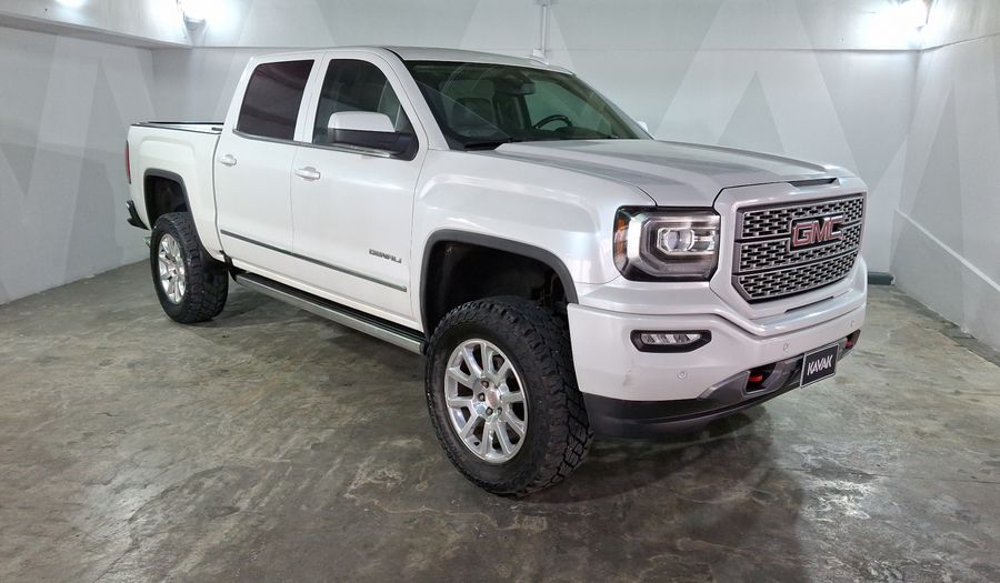 Gmc Sierra 6.2 DENALI E AT 4WD Pickup 2016