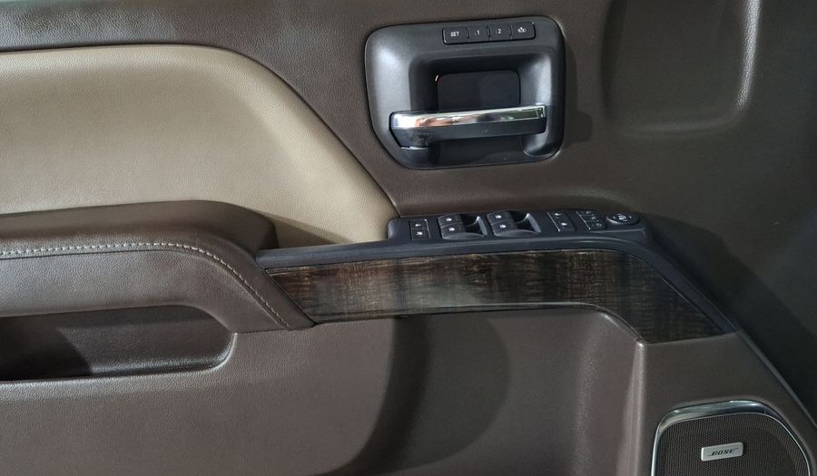 Gmc Sierra 6.2 DENALI E AT 4WD Pickup 2016
