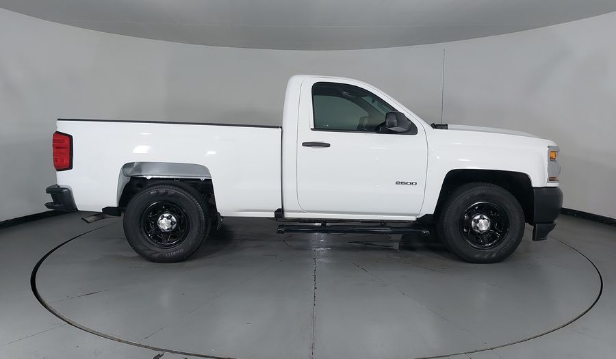 Chevrolet Silverado 2500 5.3 CAB REG A V8 LS AUTO Pickup 2018