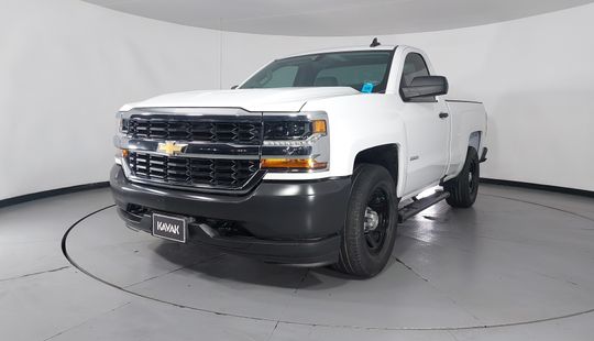 Chevrolet • Silverado 2500