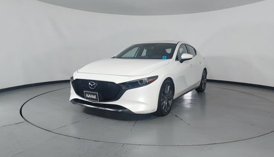 Mazda • Mazda 3