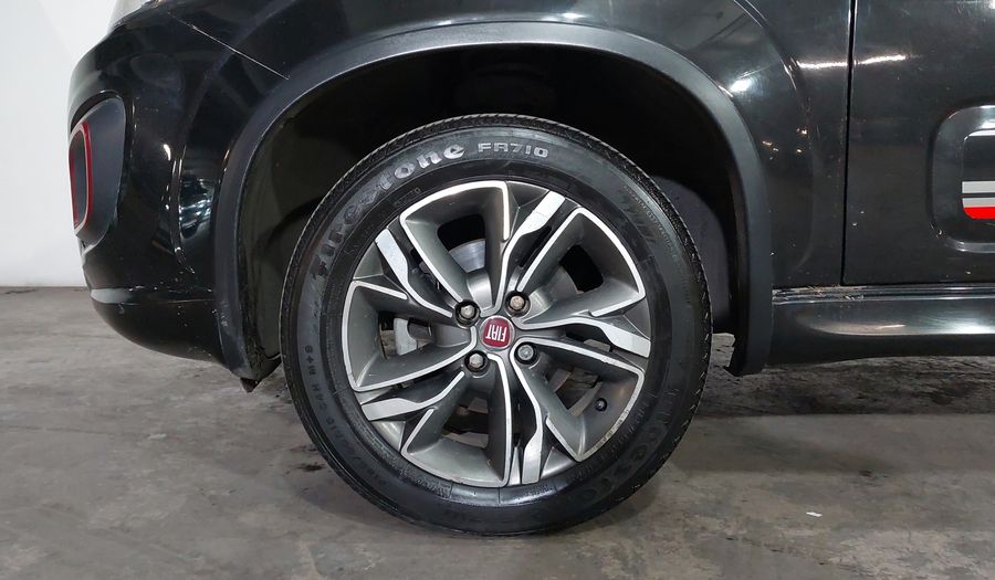 Fiat Uno 1.4 SPORTING Hatchback 2017