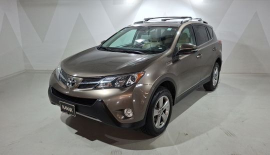 Toyota • RAV4