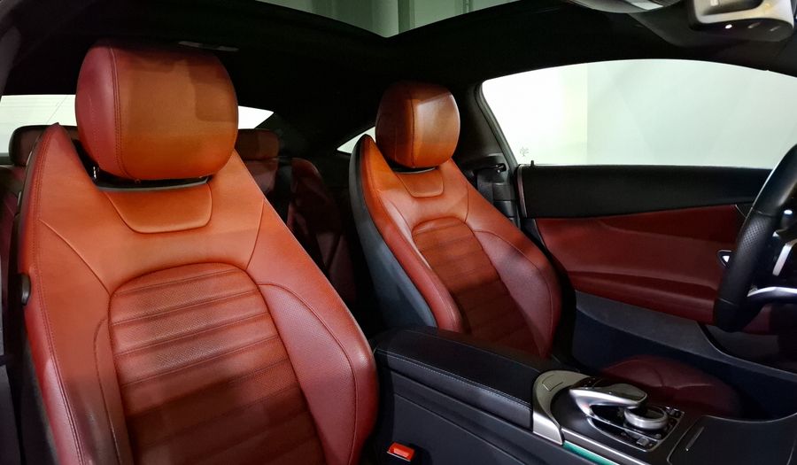 Mercedes Benz Clase C 2.0 300 AUTO Coupe 2019