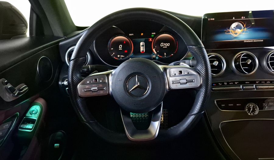 Mercedes Benz Clase C 2.0 300 AUTO Coupe 2019