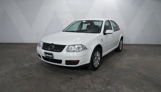 Volkswagen • Jetta Clasico