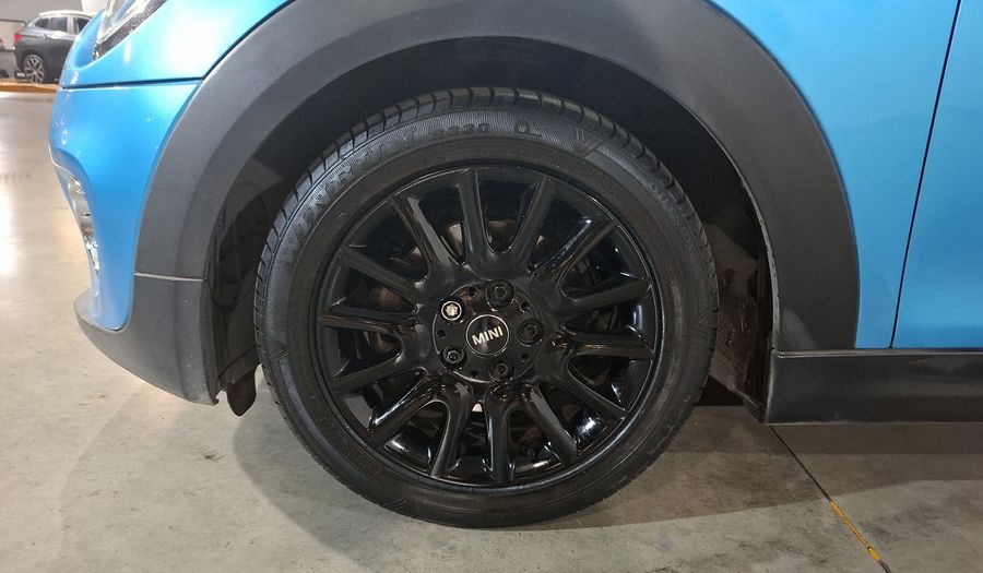 Mini Cooper 1.5 COOPER CHILI AUTO Hatchback 2018