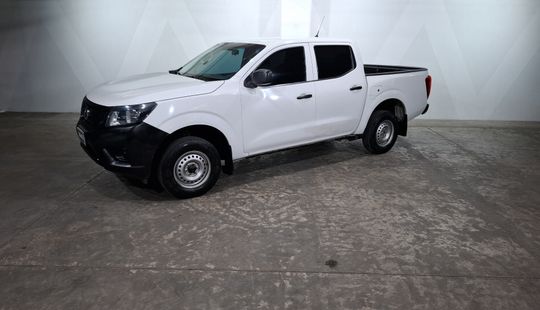 Nissan • NP300