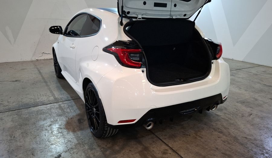 Toyota Yaris 1.6 GR LAUNCH EDITION 4WD Hatchback 2022
