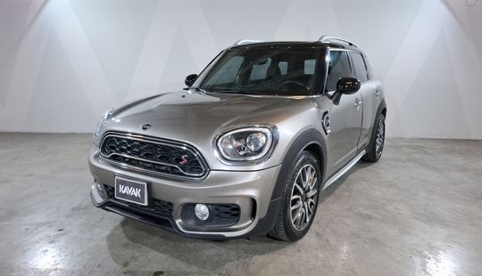 Mini • Countryman