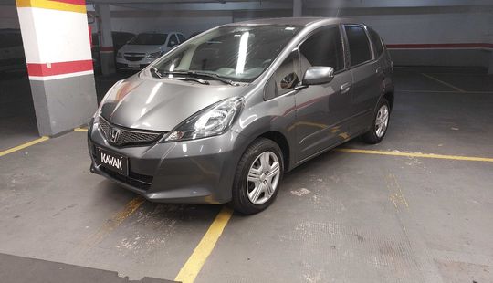Honda • Fit