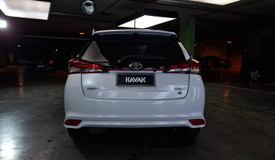Toyota Yaris 1.5 S CVT Hatchback 2021