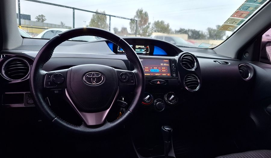 Toyota Etios 1.5 XLS AT Sedan 2018