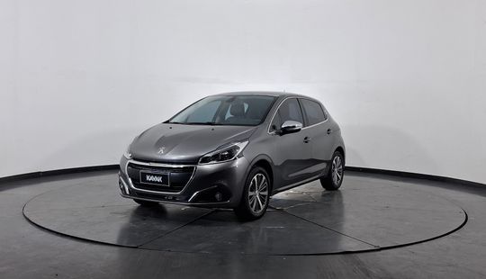 Peugeot • 208