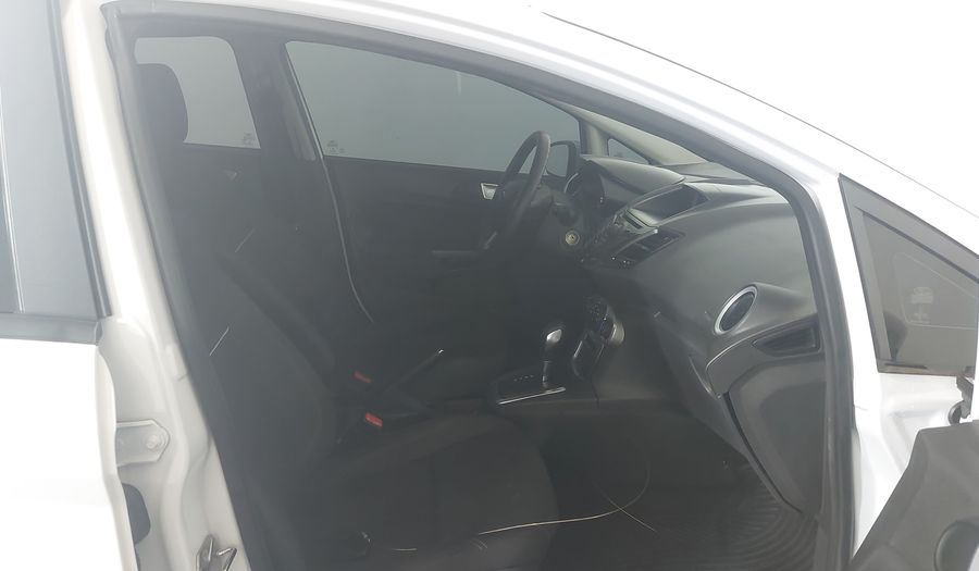 Ford Fiesta SE PLUS HATCH Hatchback 2017